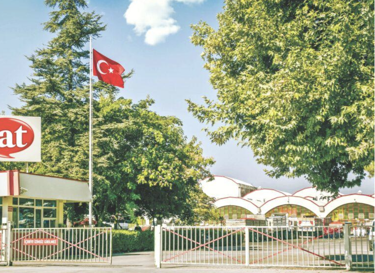 Mustafakemalpaşa’daki Tat fabrikasında 56 yaşındaki kadın işçi, mesai sırasında aniden