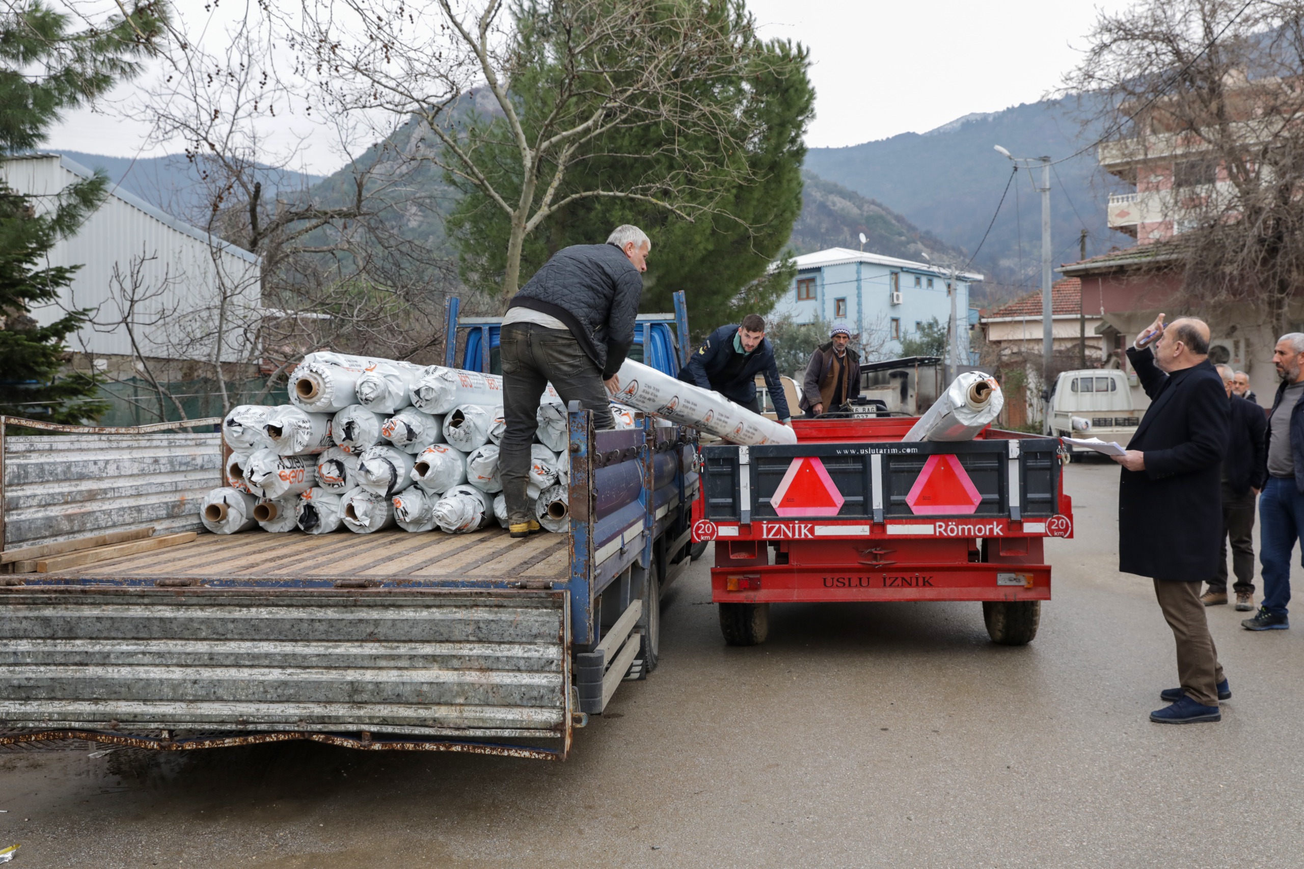 Bursa'da lodostan zarar gören seralara Büyükşehir desteği 1 Bursam Medya -