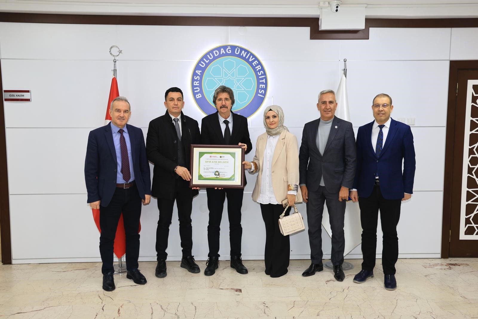 Bursa Uludağ Üniversitesi (BUÜ), "Sıfır Atık" vizyonu doğrultusunda çevre dostu çalışmalarını