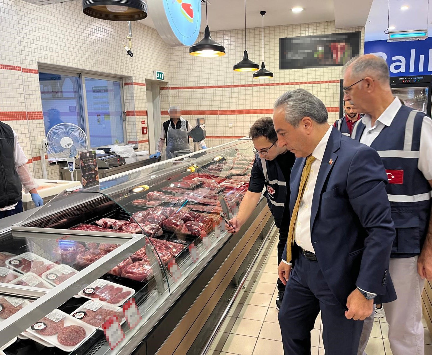 
Bursa'da 2025 yılı tüketicilerin, bakanlığın talimatlarıyla harekete geçen Bursa Ticaret İl Müdürlüğü,