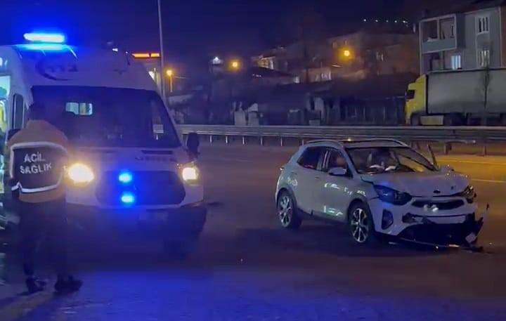 bursa'da kaza, 1'i çocuk 3 yaralı 1 Bursam Medya -