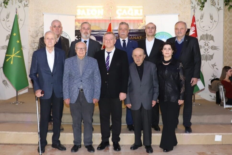 Bursa Çerkes Kültür Derneğince Haluj Gecesi'nin 24'üncüsü düzenlendi.