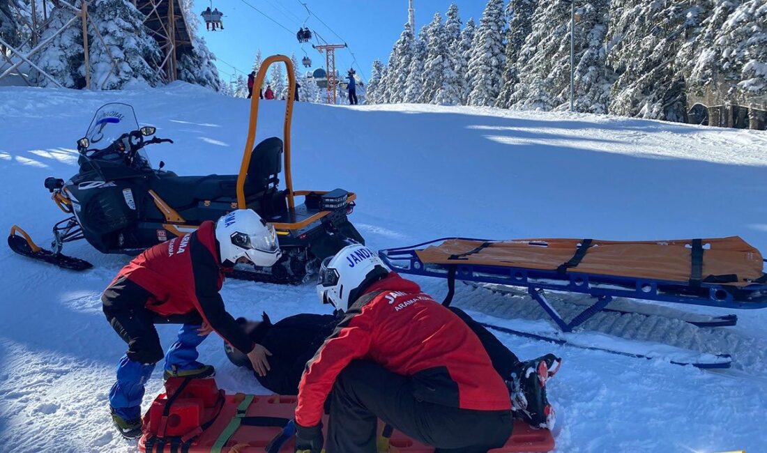 Bursa İl Jandarma Komutanlığı emrinde görev yapan Jandarma Arama Kurtarma (JAK)