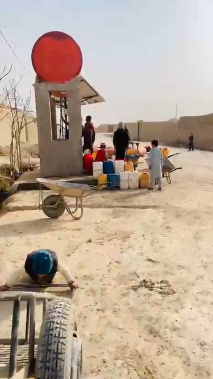 Bursalı hayırsever hanımlar Afganistan'da su kuyusu açtı 1 Bursam Medya -