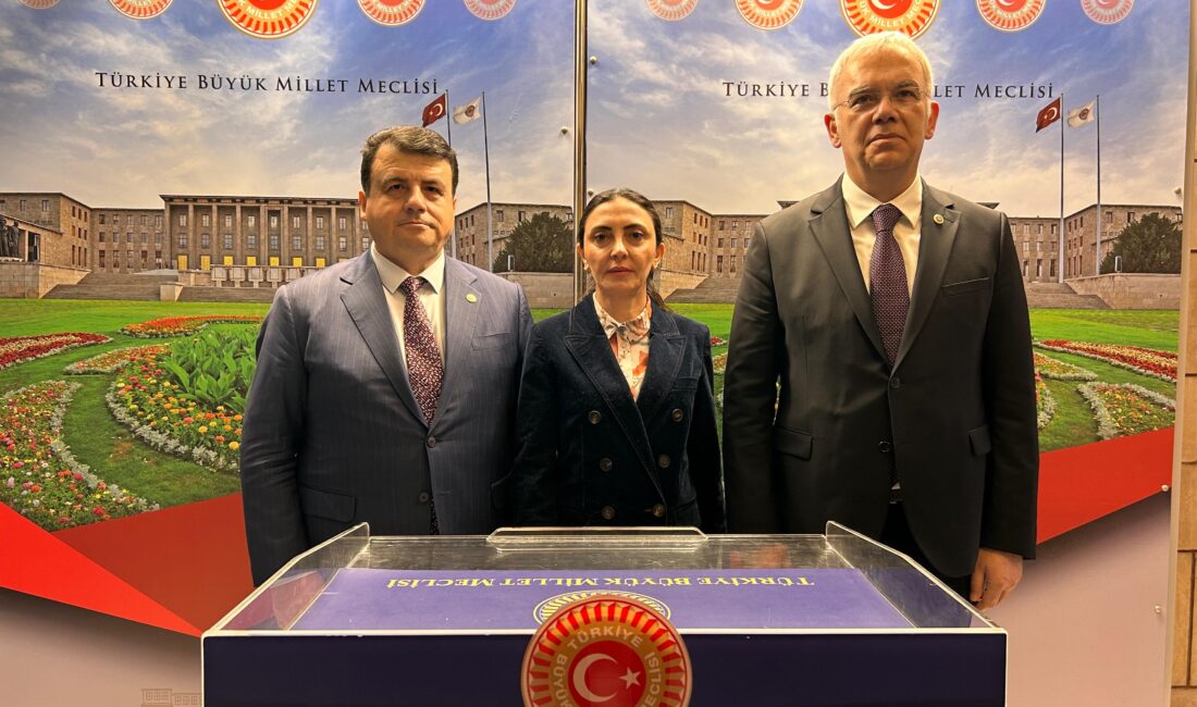 Bursa Büyükşehir Belediyesi'nin uzun yıllardır Bursa-Sabiha Gökçen Havalimanı arasında yolcu taşımacılığı yaptığı