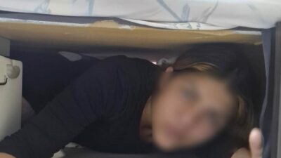 Bursa’da farklı adreslere girerek hırsızlık yapan ve 107 suç kaydı