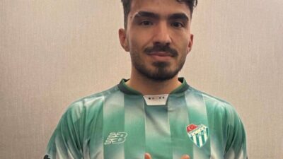 Bursaspor ara transfer dönemindeki sekizinci takviyesini forvet bölgesine yaptı. Yeşil