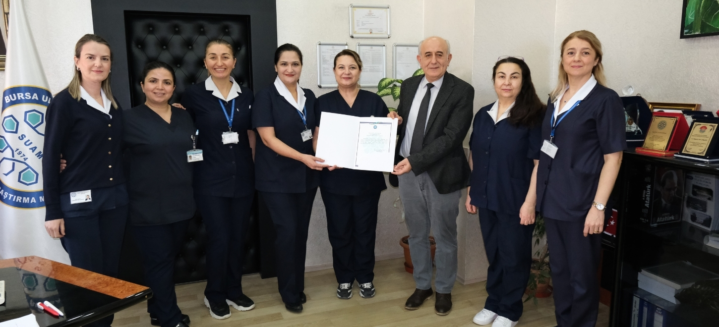 Bursa Uludağ Üniversitesi (BUÜ) Hastanesinde görev yapan hemşireler, sağlık hizmetindeki