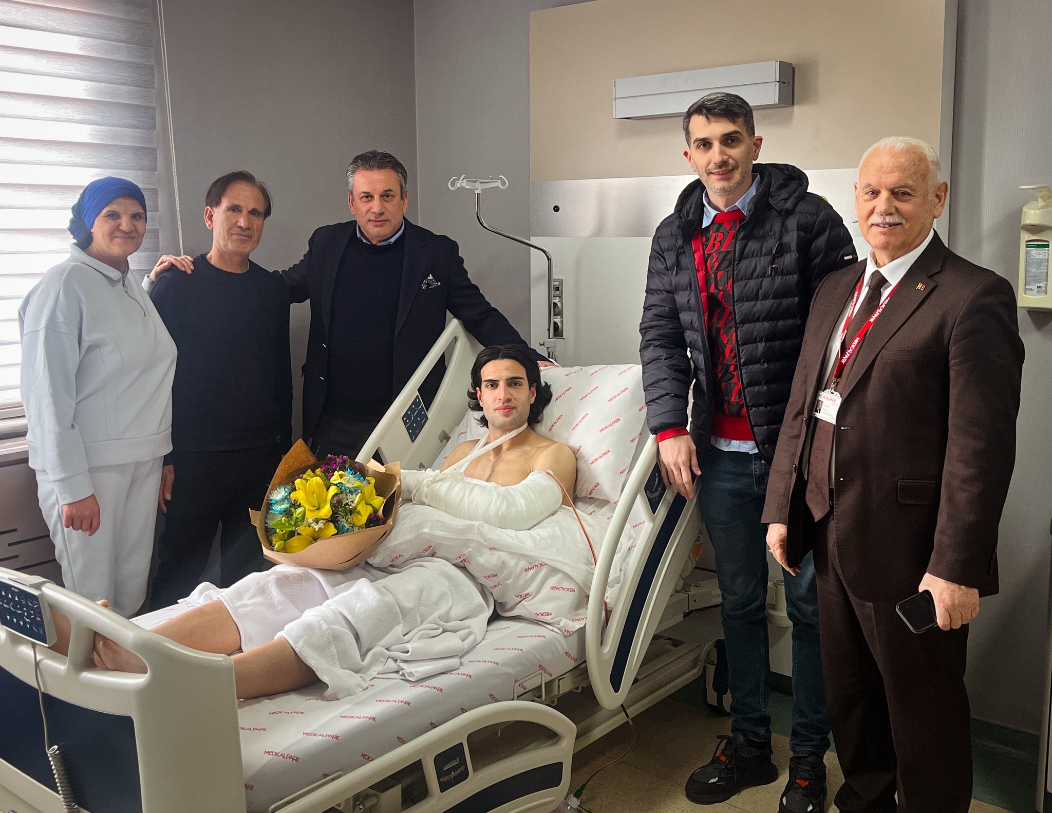 Bursaspor’un 1461 Trabzon FK ile deplasmanda oynadığı maçta kolu kırılan