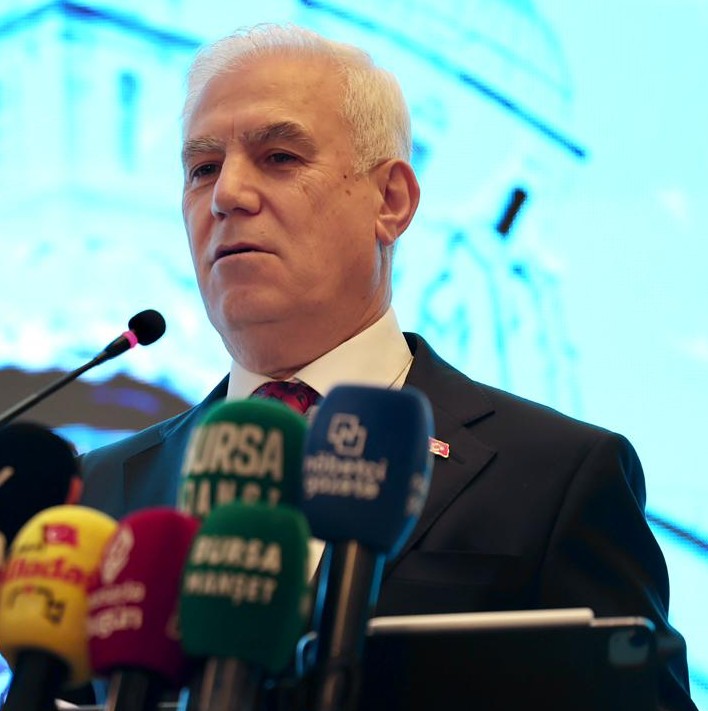 “Belediyecilik mazeret göstermek değildir.” 4 Bursam Medya -