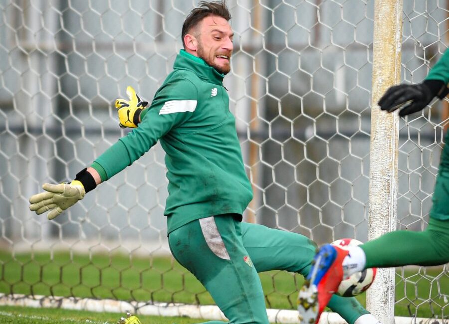 TFF 2. Lig'de grubunda ilk yarıyı lider tamamlayan Bursaspor, devre