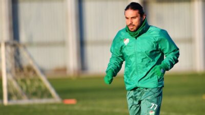 Bursaspor, TFF 2. Lig'in 20. haftasında sahasında oynayacağı Yeni Mersin
