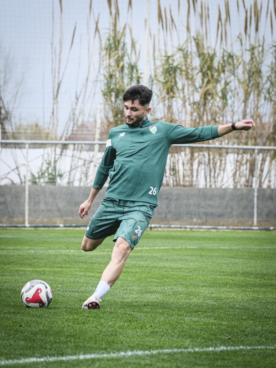 Bursaspor'da yüzleri güldüren çalışma 2 Bursam Medya -