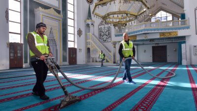 Bursa Büyükşehir Belediyesi, Ramazan ayı öncesinde 17 ilçedeki cami ve