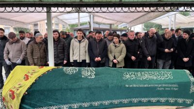 Emekli Müftü Said Emin Arvas'ın vefat eden kızı Müberra Arvas