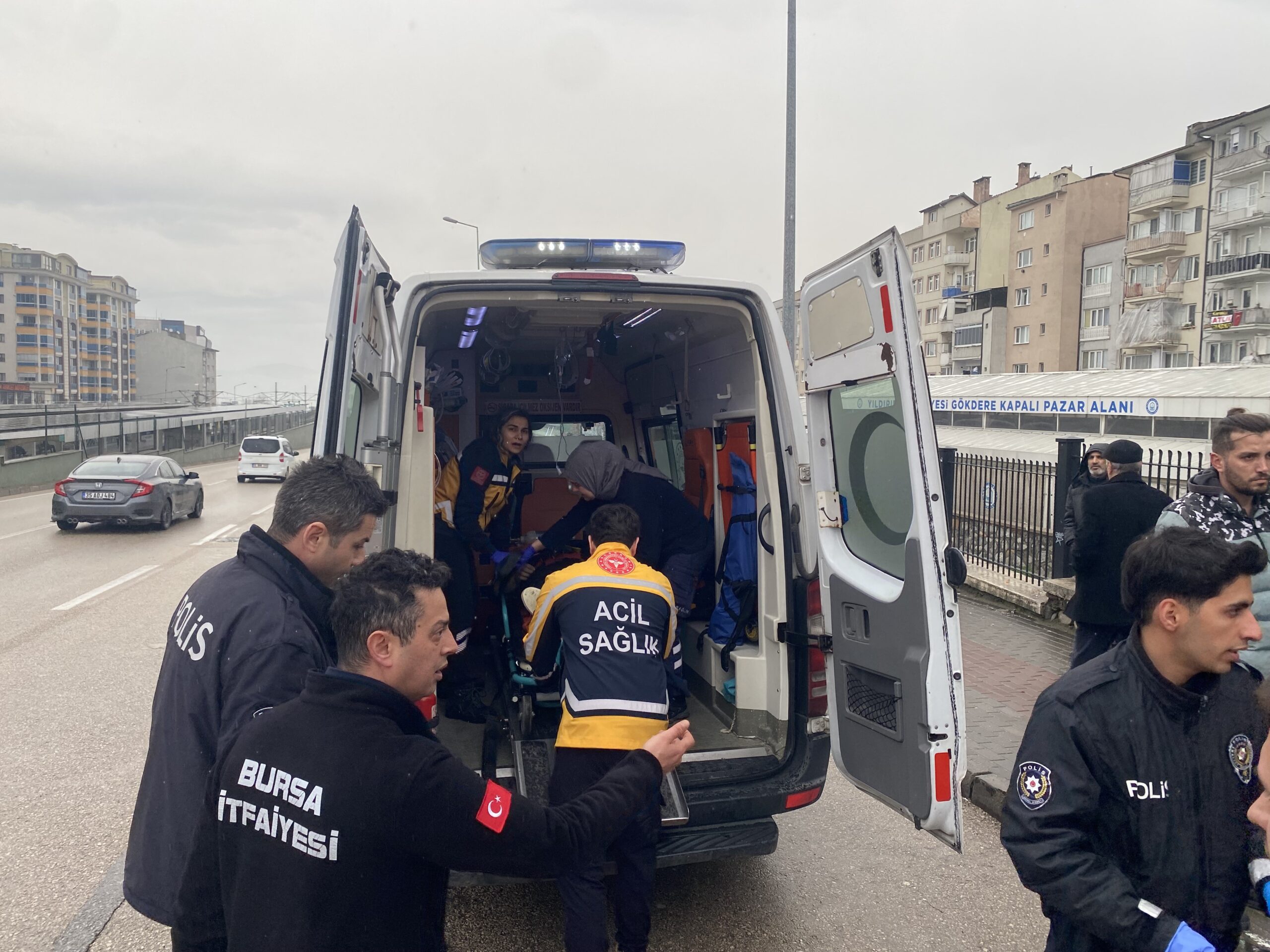 Bursa'da kalp masajıyla hayata döndürüldü! 3 Bursam Medya -