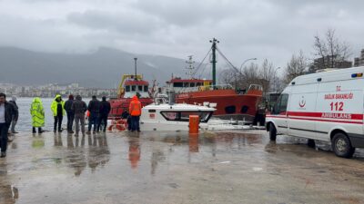 Bursa'da Gemlik Körfezi açıklarında denizde bir erkek cesedi bulundu.