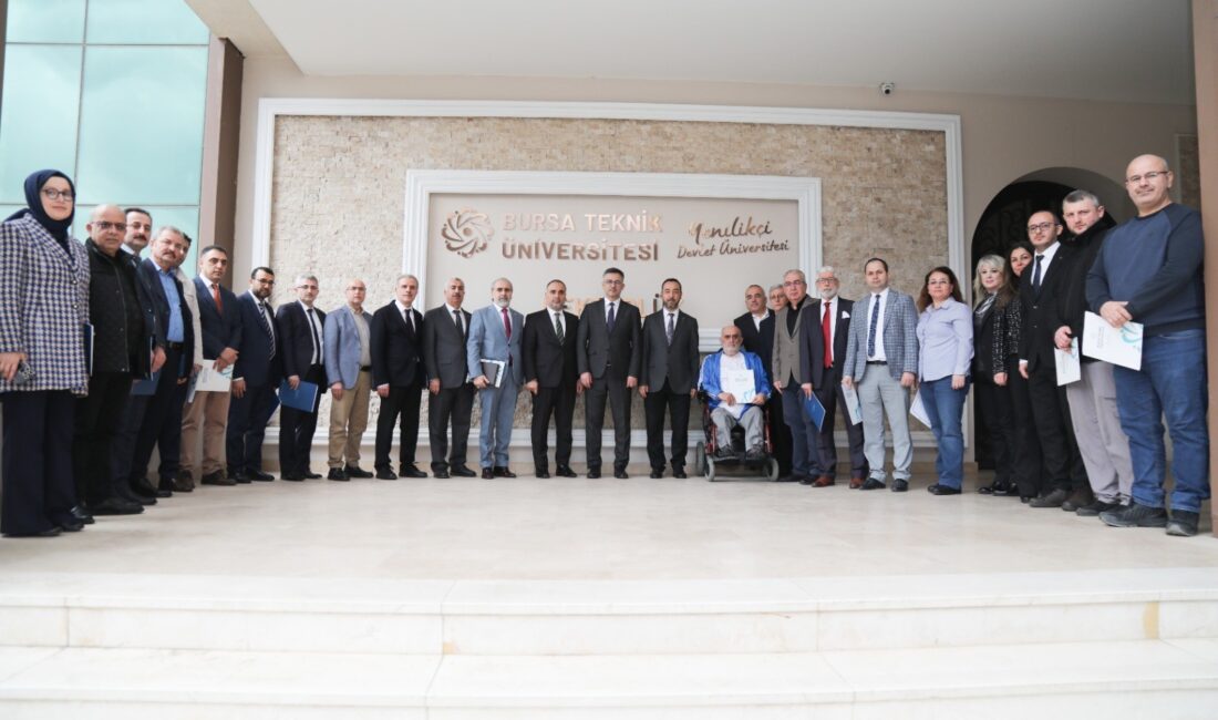 Kamuda 20 ve 30 yıllık hizmetini tamamlayan Bursa Teknik Üniversitesi