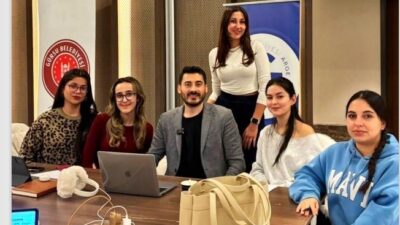  Bursa Teknik Üniversitesi (BTÜ) öğrencilerinin, Burkay Tekstil'in jet boya makinelerindeki enerji