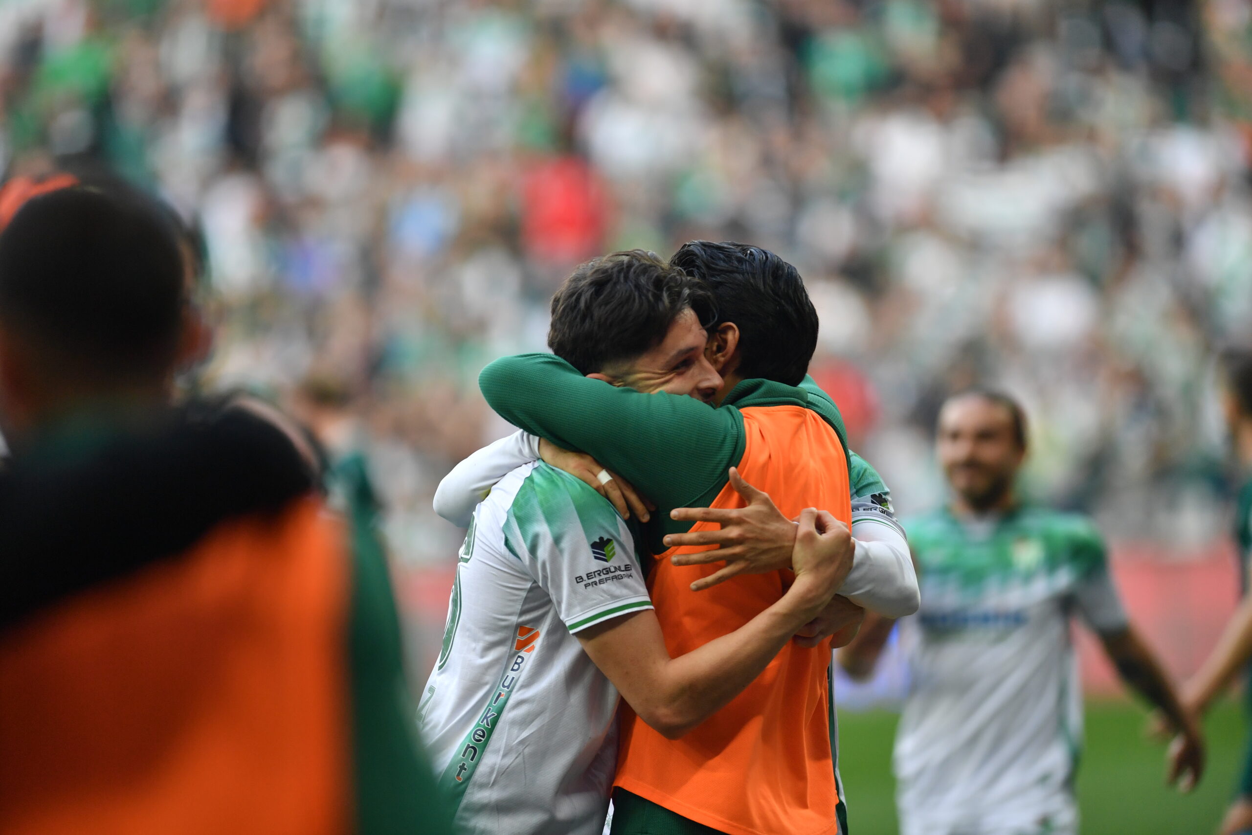 TFF 2. Lig Kırmızı Grup 24. haftasında Bursaspor evinde Kırklarelispor'u