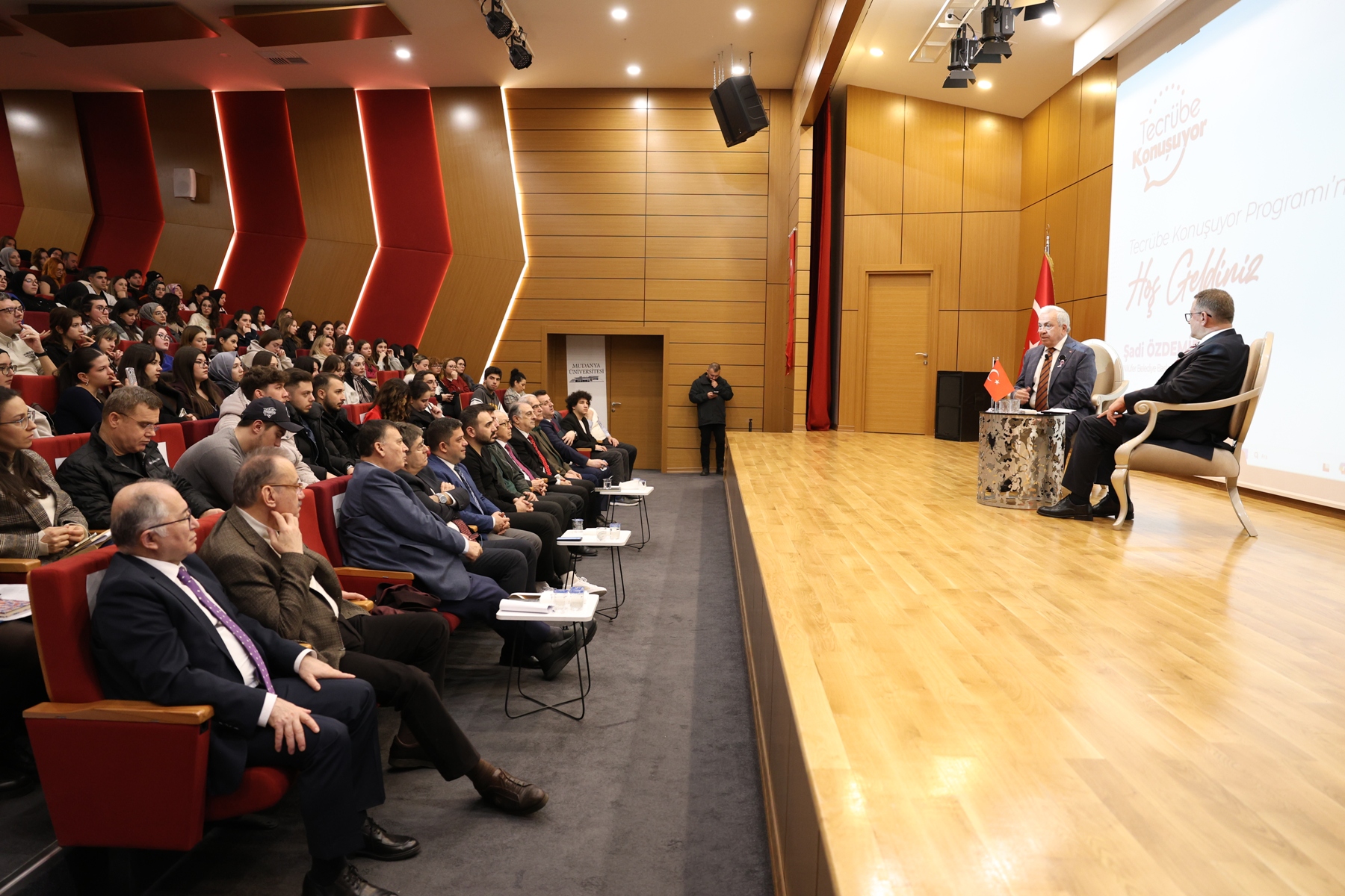 Tecrübe konuştu, gençler dinledi 1 Bursam Medya -