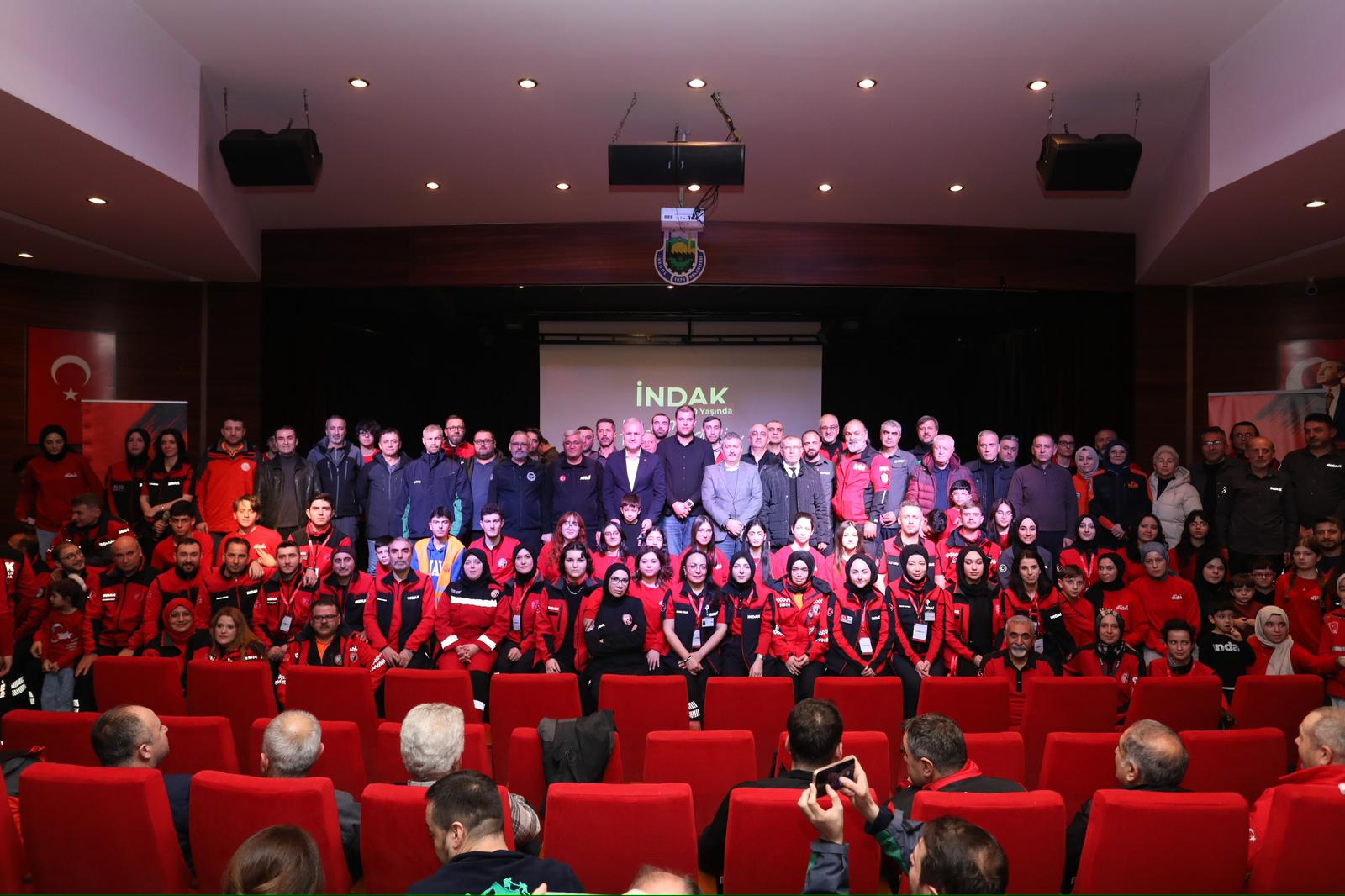 
İnegöl Doğal Afetler Arama Kurtarma Derneği (İNDAK) 10. yılını düzenlenen