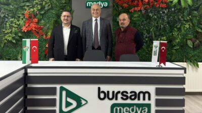 Mustafakemalpaşa Belediye Başkanı Şükrü Erdem Bursam Medya'ya hayırlı olsun ziyaretinde