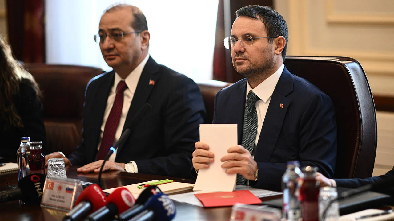 Yeni Adalet Bakanı Akın Gürlek, ilk kez canlı yayında gündeme