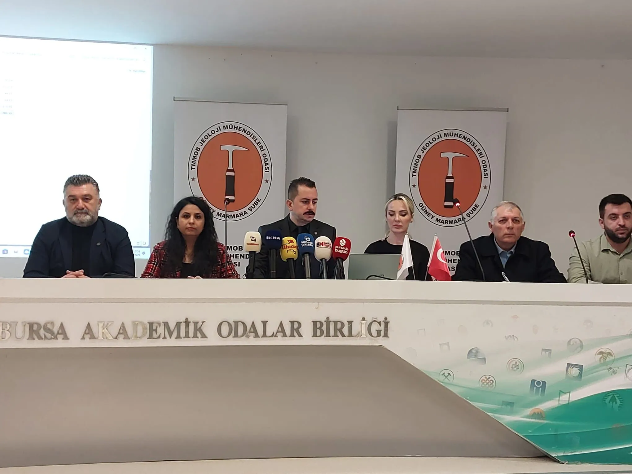 Türk Mühendis ve Mimar Odaları Birliği (TMMOB) Jeoloji Mühendisleri Odası