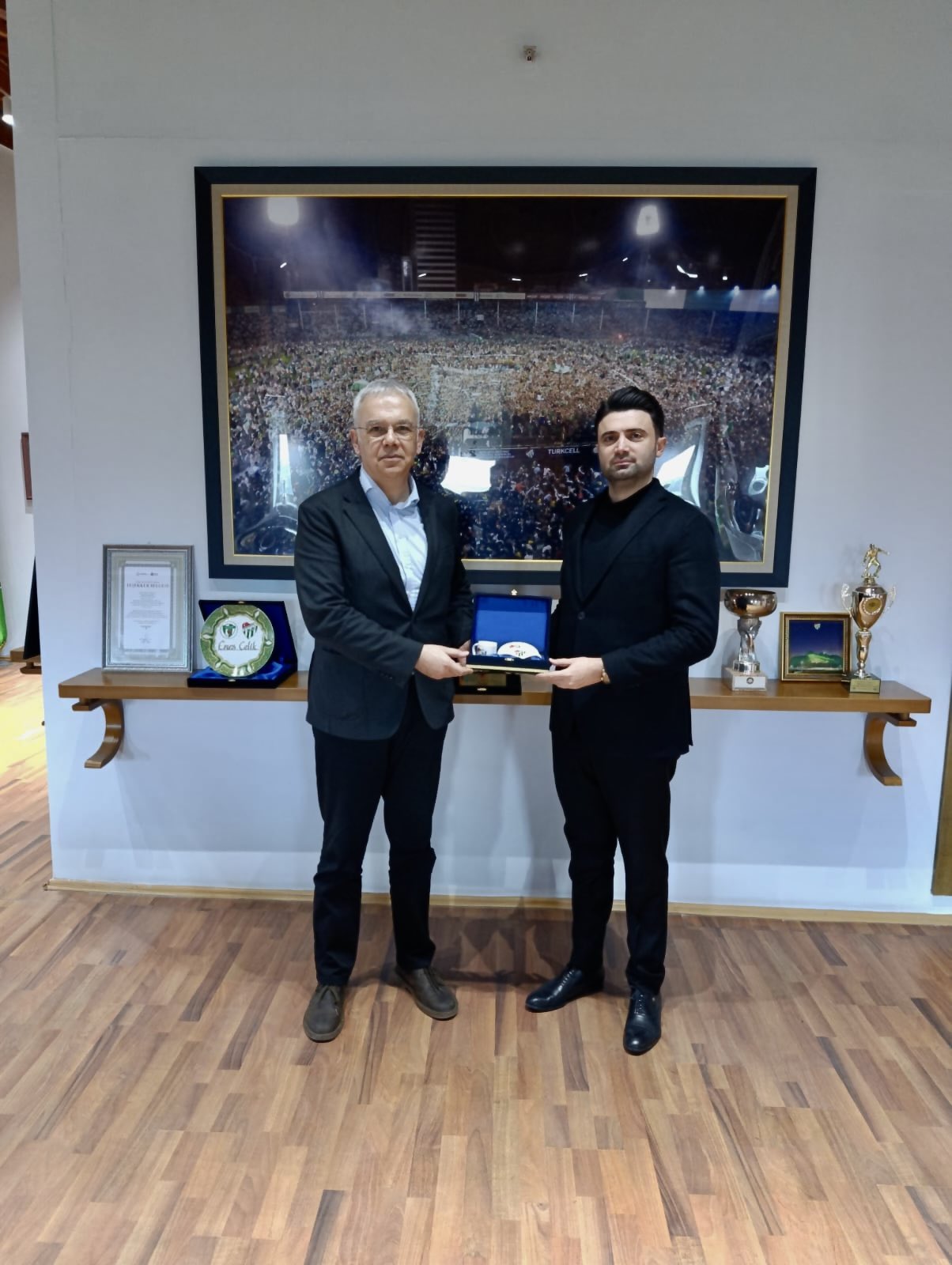 Cumhuriyet Halk Partisi (CHP) Bursa Milletvekili Kayıhan Pala, Bursaspor Kulübü'nü