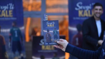 İnegölspor kalecisi Bekir Sevgi, 27 yıllık futbol kariyerini anlattığı kitabının