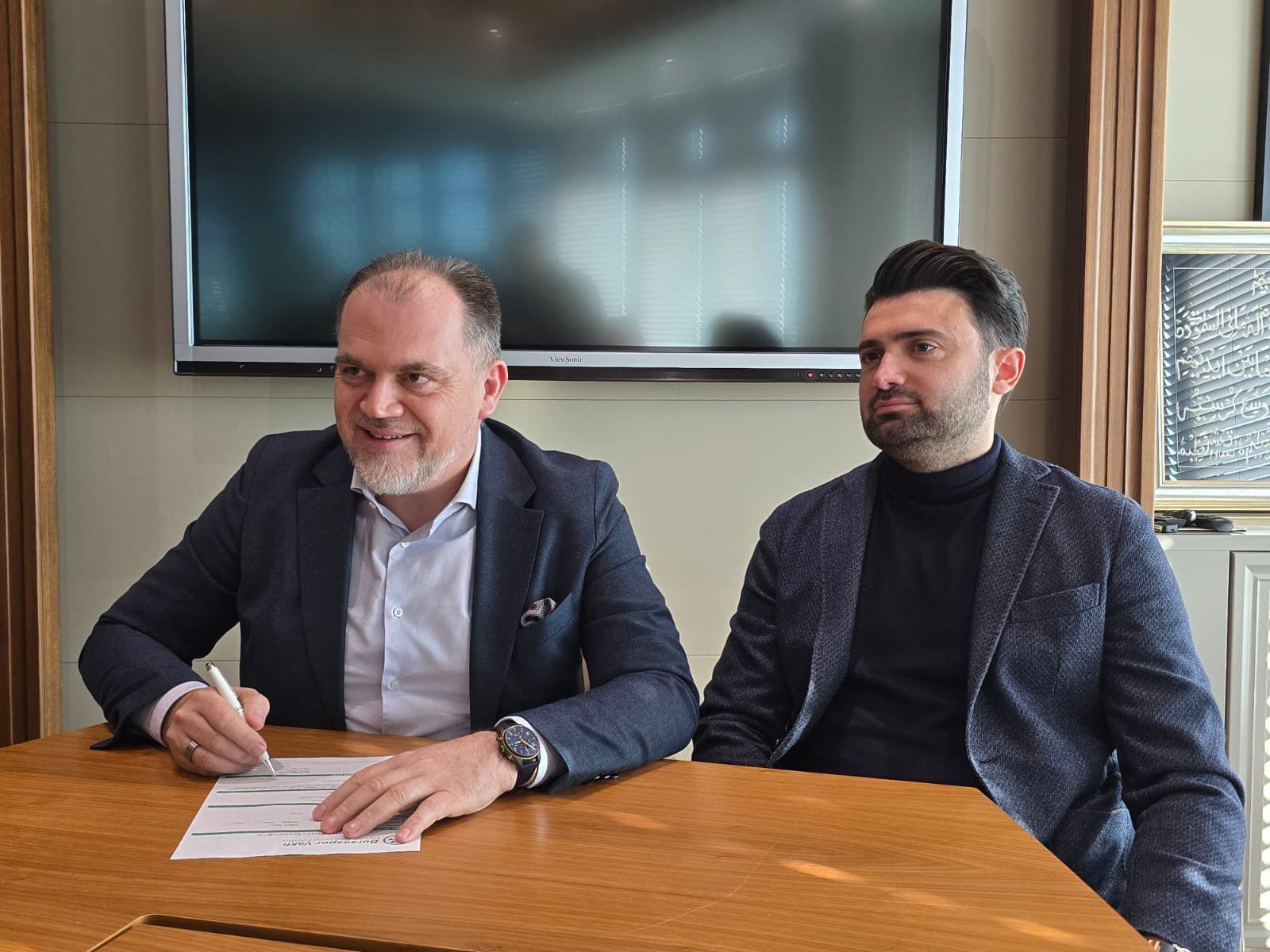 Bursaspor’a uzun süredir önemli destekler veren iş insanı Önder Matlı,