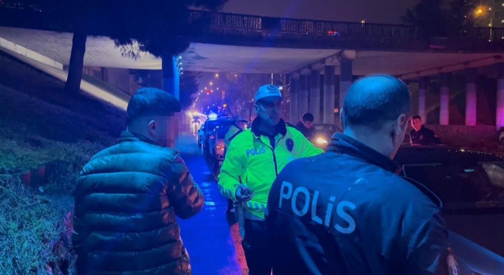 Polisin ‘dur’ ihtarına uymayan sürücü, Bursa’da yaklaşık 10 kilometre kaçtı.