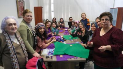 8 Mart Dünya Emekçi Kadınlar Günü etkinlikleri kapsamında düzenlenen keçe