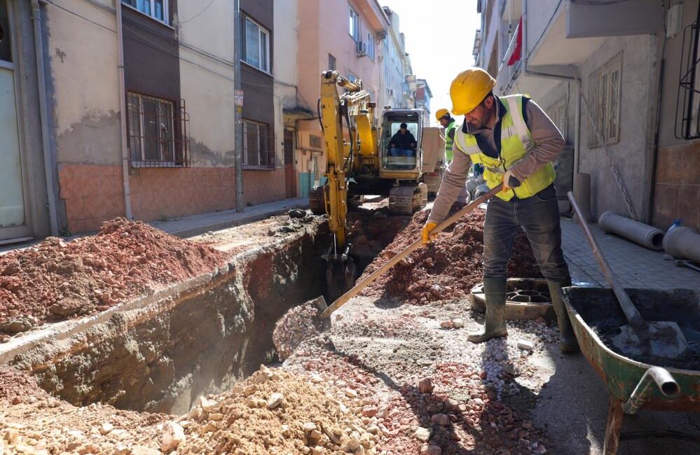 Bursa Büyükşehir Belediyesi ve BUSKİ tarafından Gürsu’nun dört mahallesinde yürütülen