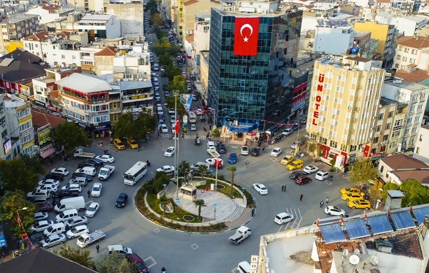 Resmî Gazete’de yayımlanan düzenlemeyle Karacabey, Türkiye’deki belediyelerin yeniden sınıflandırılması kapsamında