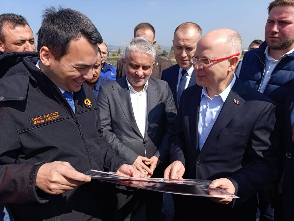 Yenişehir’de yıllardır beklenen ulaşım projeleri bir bir tamamlanıyor. Bilecik yolu