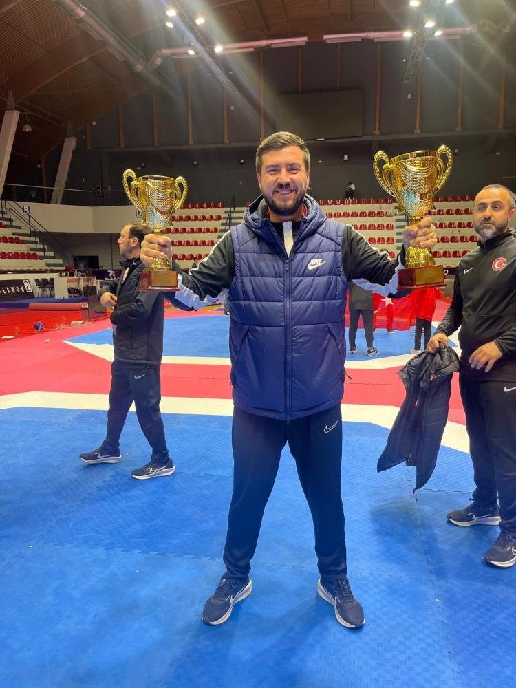 Finalde kazandı… Bursa’ya altın geldi 1 Bursam Medya -