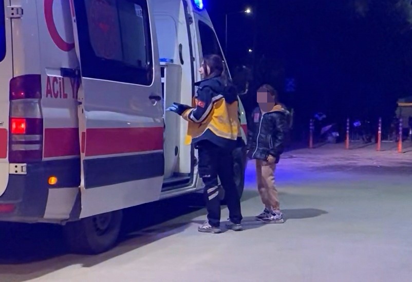 İnegöl’de tavuk döner yiyen 25 kişi zehirlenme şüphesiyle hastanelik oldu.