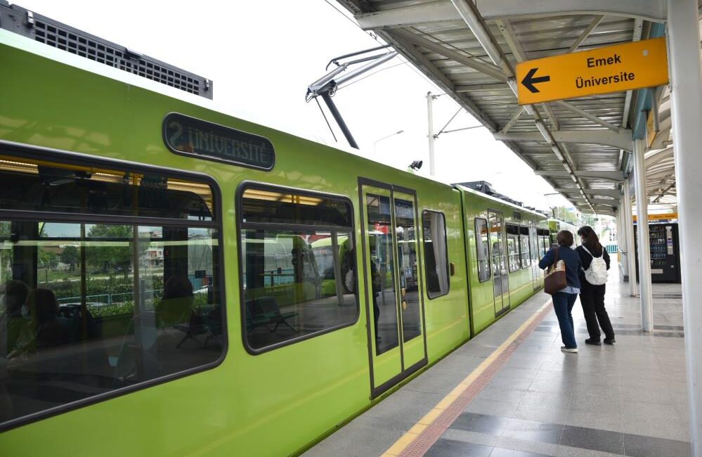 Bursa’da Ramazan Bayramı boyunca toplu taşıma ücretsiz olacak. Mezarlıklara da