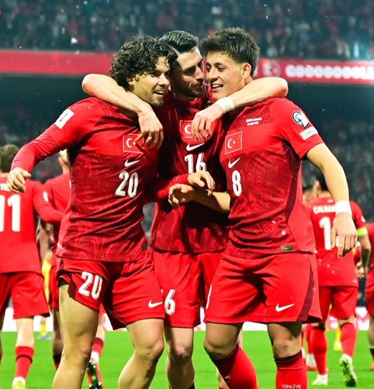 Kosova - Türkiye maçının 11'leri belli oldu.