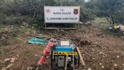 Bursa’da jandarma ekipleri, ormanlık alanda yapılan kaçak kazıda 35 metrelik