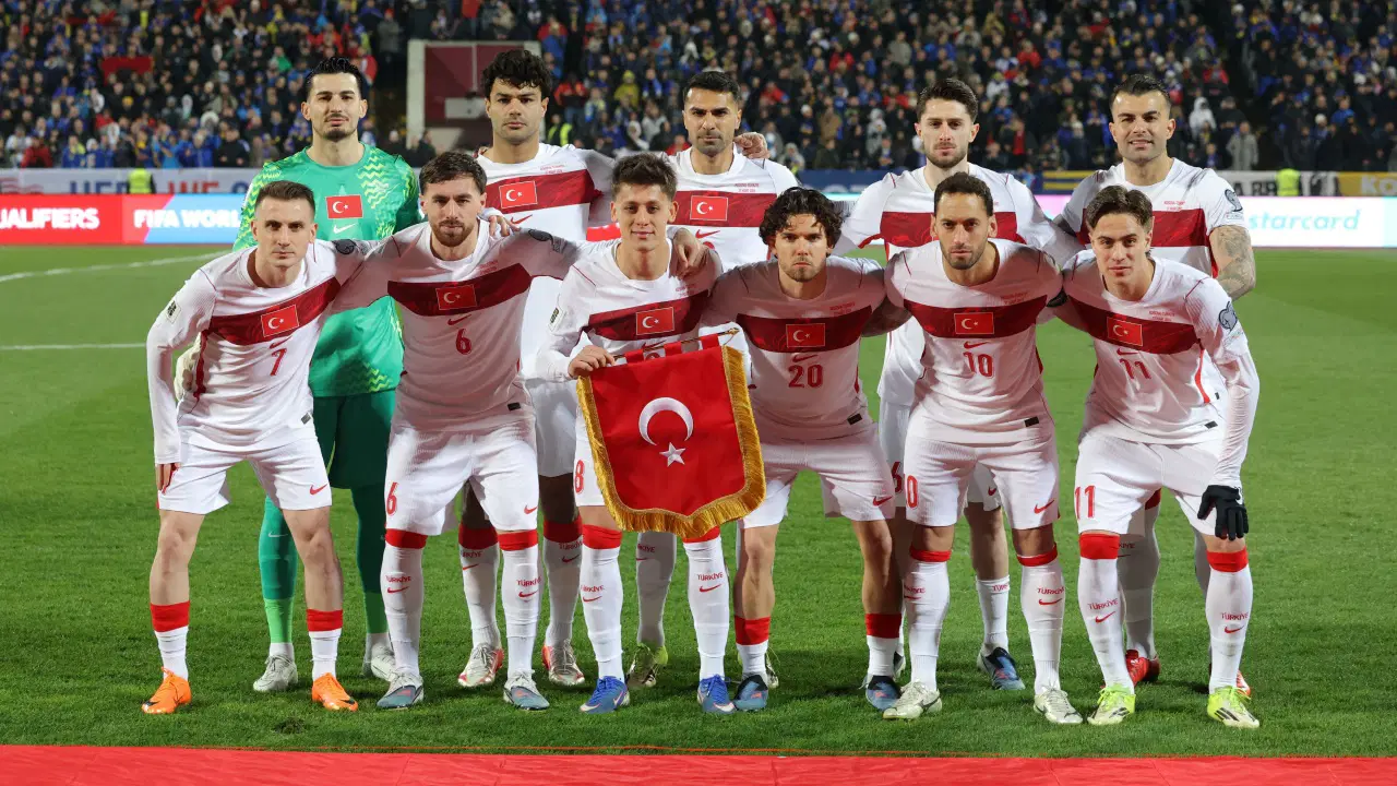 A Milli Futbol Takımımız, Kosova'yı Fadil Vokrri Stadyumu'nda Kerem Aktürkoğlu'nun