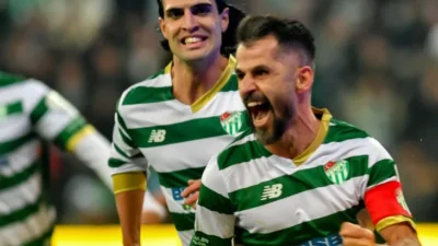 Bursaspor bugün saat 16.00’da 6 bin 963 koltuk kapasiteli Fethiye