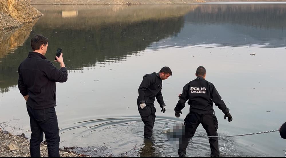 Bursa’nın Osmangazi ilçesinde bulunan Demirtaş Barajı’nda erkek cesedi bulundu.