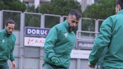 Yeşil-beyazlı ekip, Mardin 1969 Spor karşılaşması öncesi hazırlıklara hız kesmeden