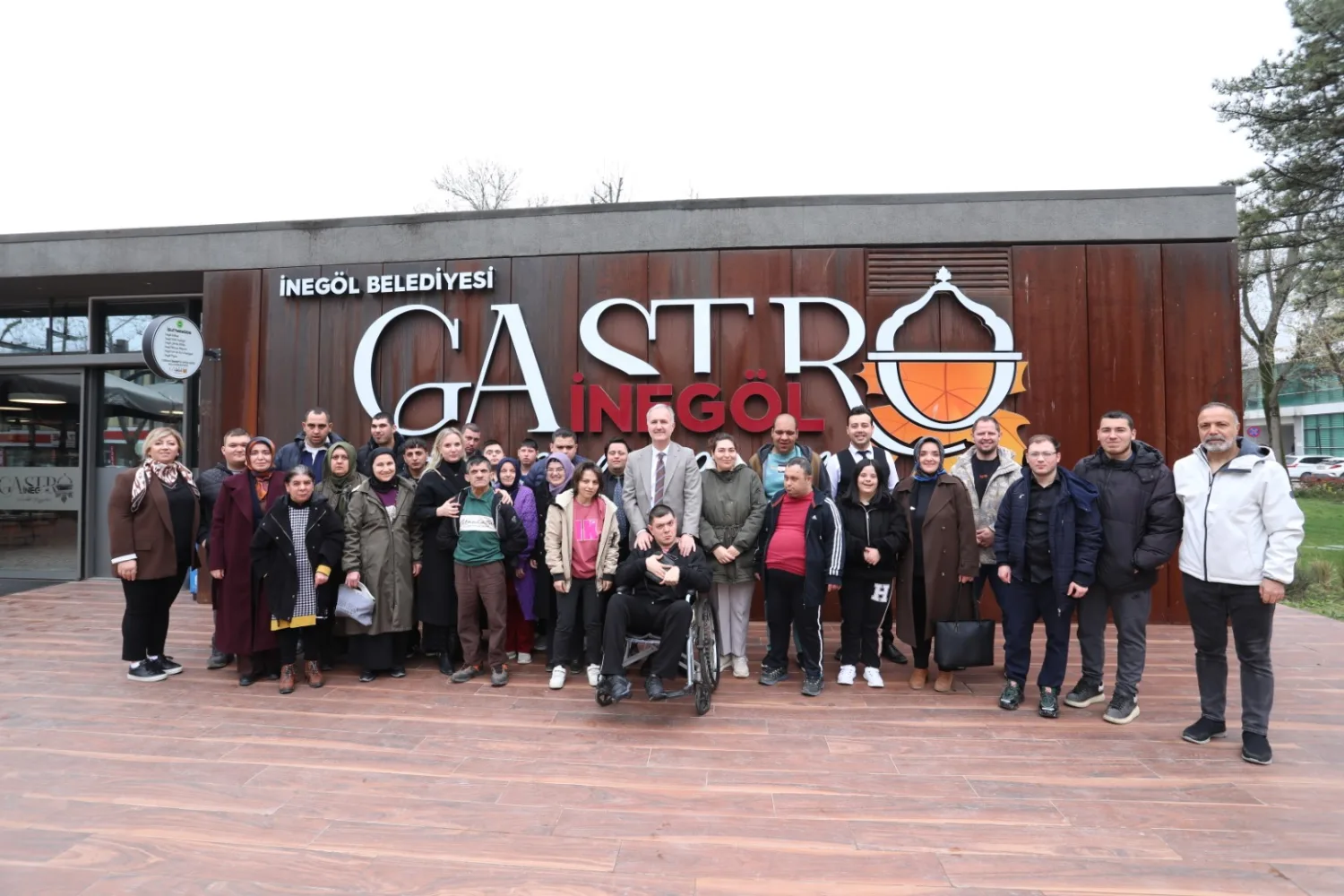 İnegöl Belediye Başkanı Alper Taban, İnegöl Belediyesi Engelsiz Sosyal Yaşam