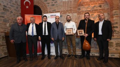 Osmangazi Belediyesi’nin düzenlediği “Anadolu’nun Türkü Yolları” programı, bu kez kahramanlık