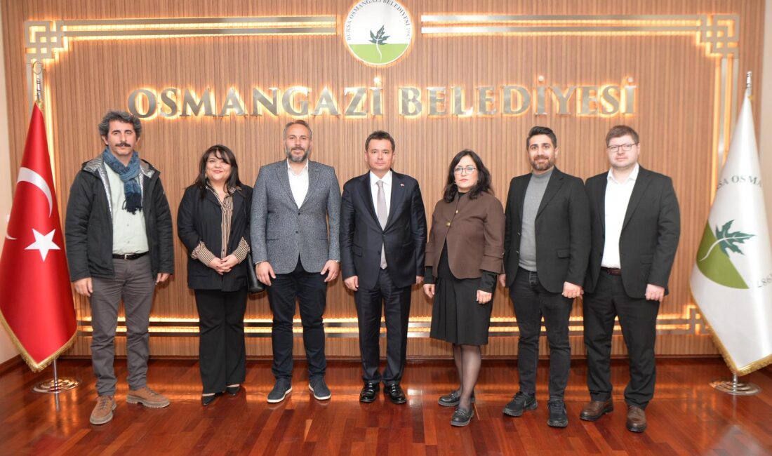 TMMOB Mimarlar Odası Bursa Şubesi başkan ve yöneticileri, Osmangazi Belediye