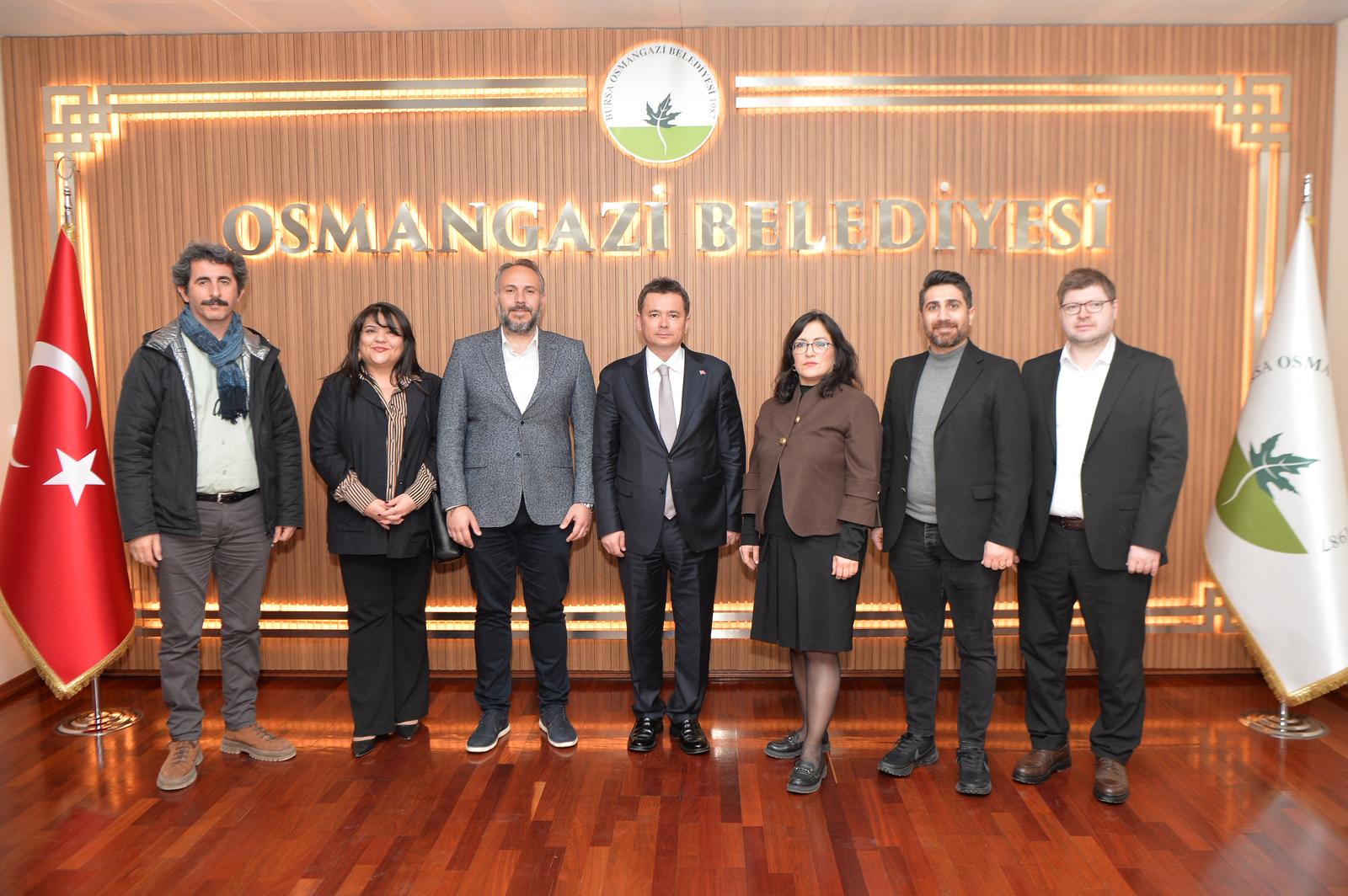 TMMOB Mimarlar Odası Bursa Şubesi başkan ve yöneticileri, Osmangazi Belediye
